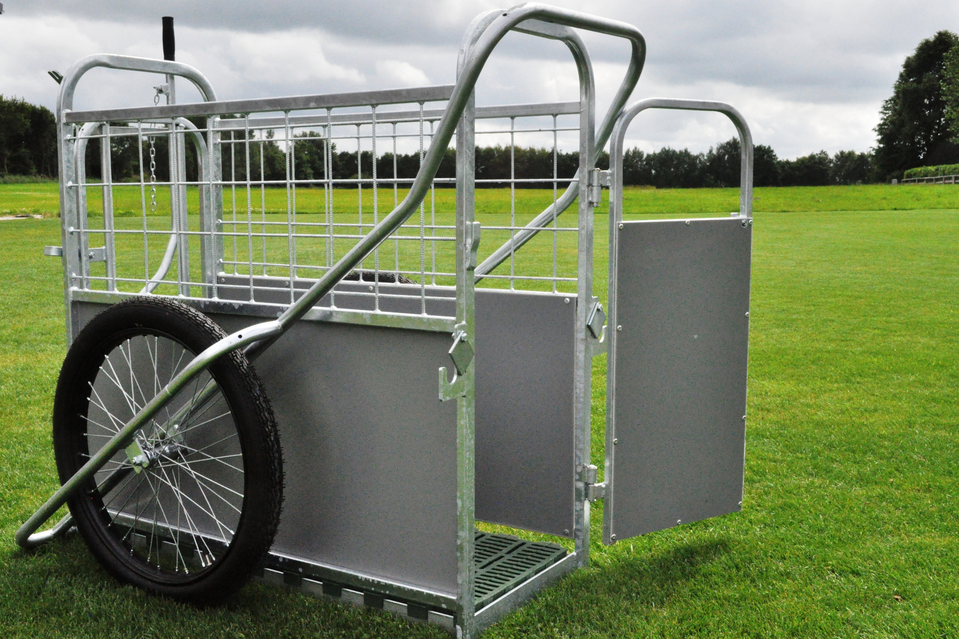 CalfBuggy CalfBuggy met geopende deur