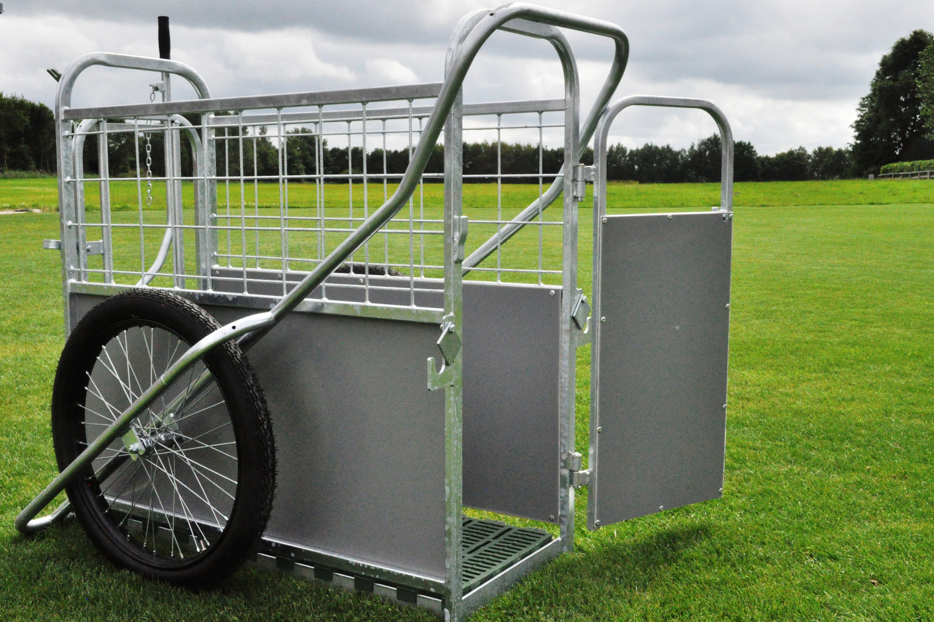 CalfBuggy con puerta abierta